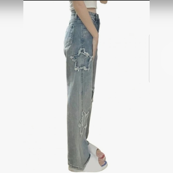 Star Embossed Loose Fit Jean's New Without tags Sz. M - Picture 3 of 10